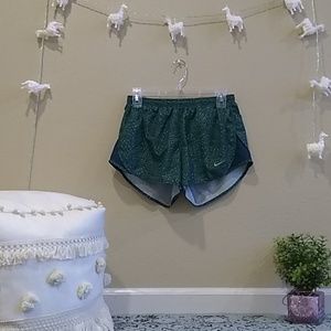 Nike Running Shorts Green